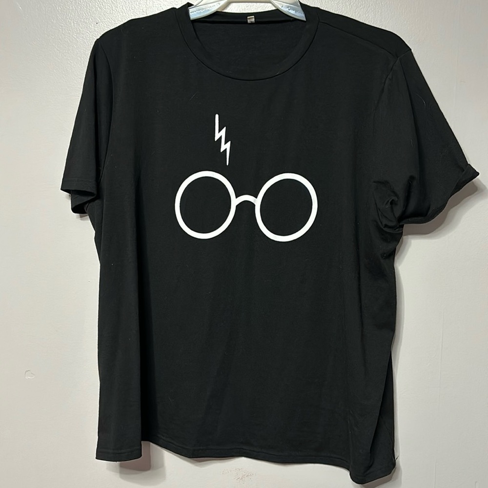 Comfy black Harry Potter shirt